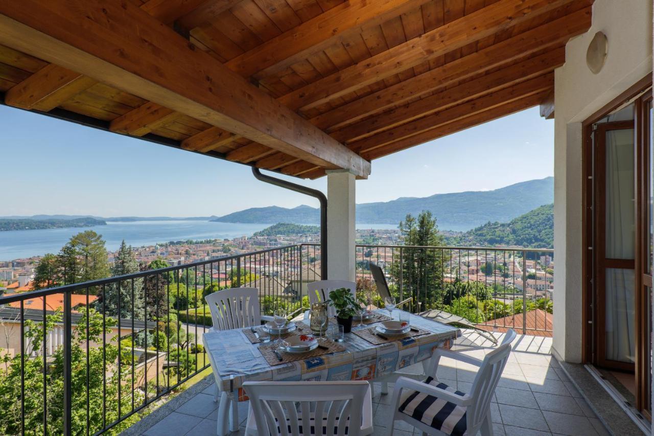 Apartamento Panoramic's loft Verbania Exterior foto