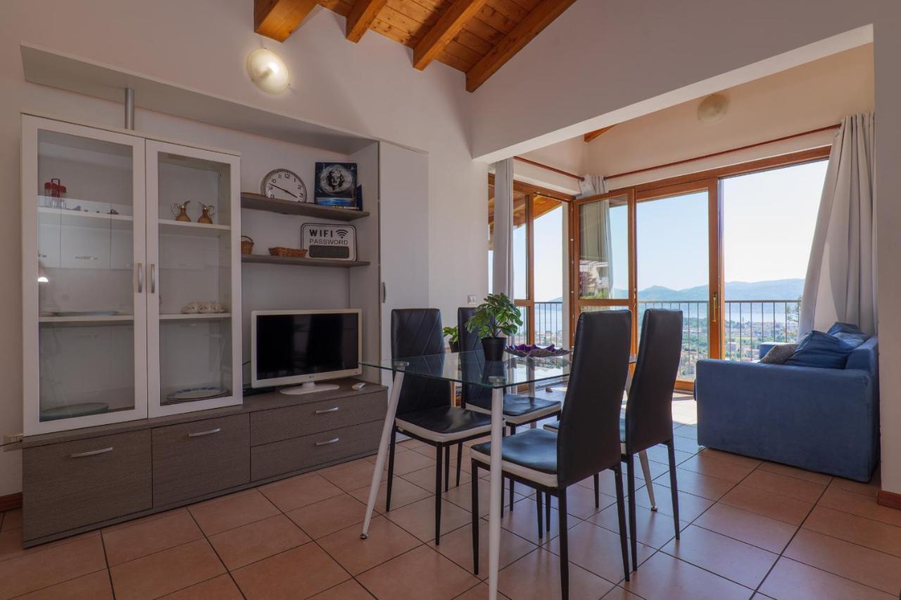 Apartamento Panoramic's loft Verbania Exterior foto
