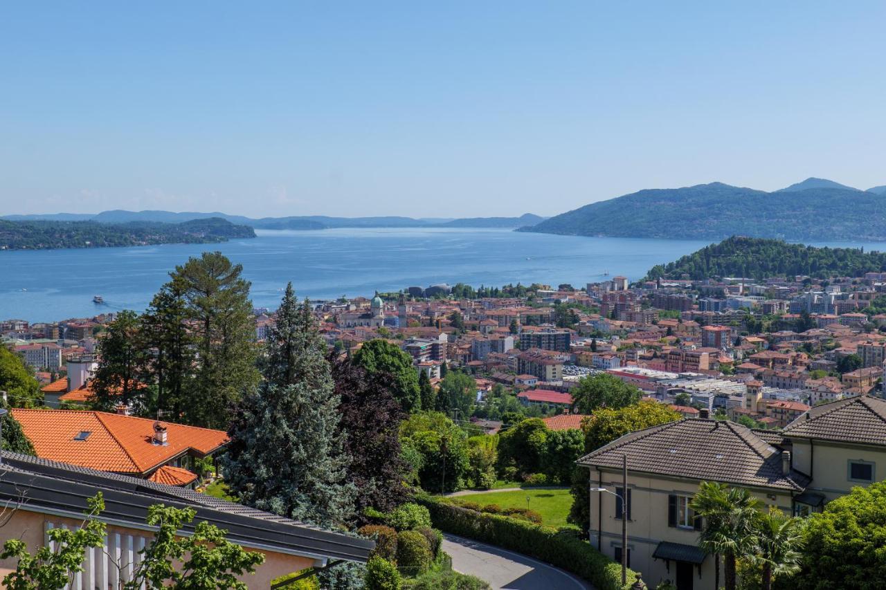 Apartamento Panoramic's loft Verbania Exterior foto